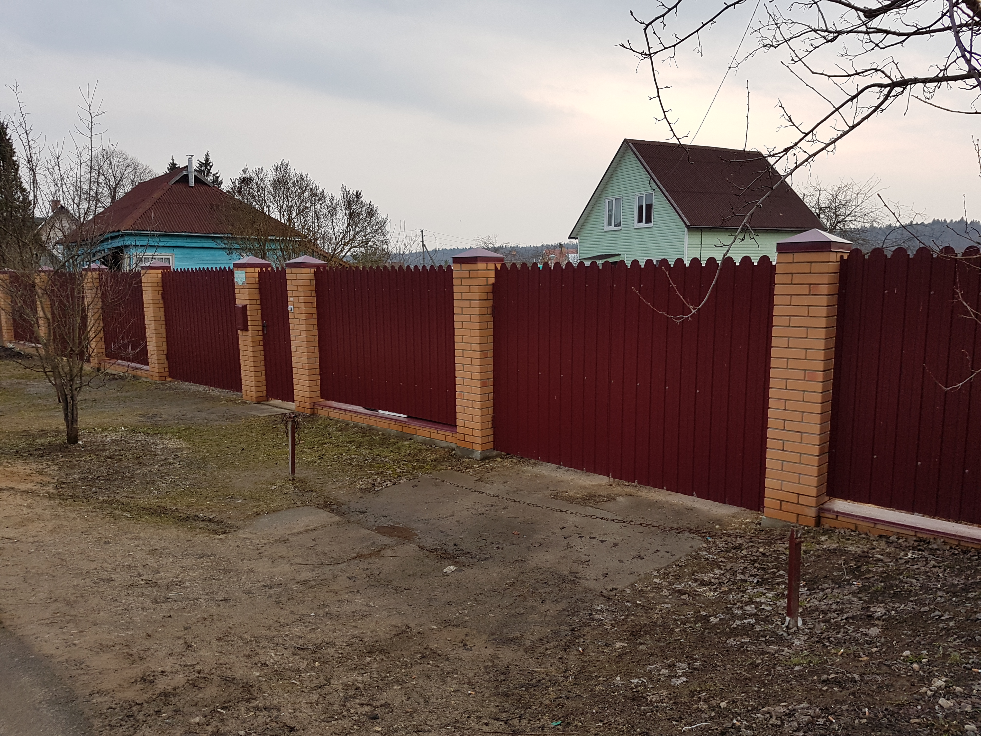 Купить кирпичный забор